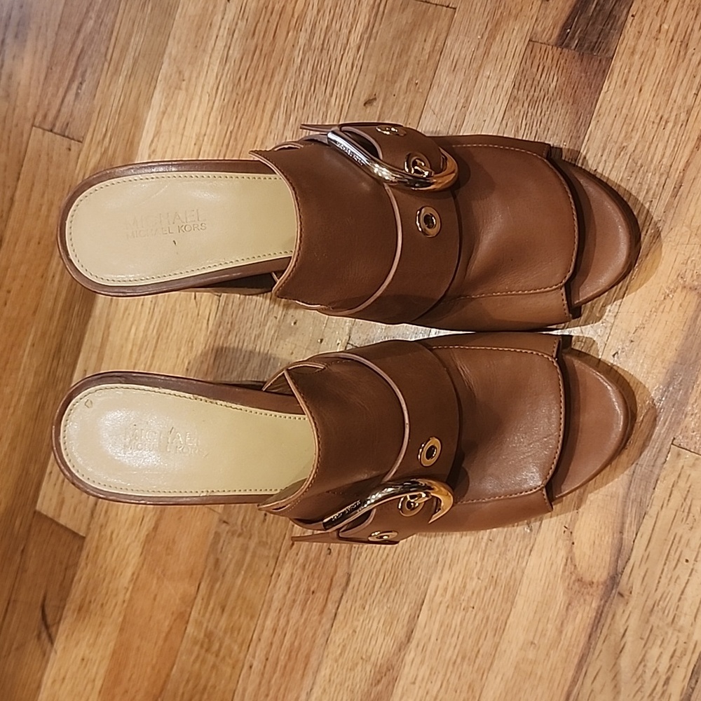 Michael Kors Cooper Mule - Picture 8 of 16